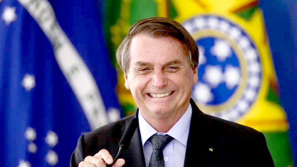 Conservadora191's tweet photo. 🚜 Com apoio direto ao agronegócio, Bolsonaro fortaleceu o setor que alimenta o Brasil e sustenta a economia!
Progresso no campo e mais alimentos na mesa dos brasileiros!
#AgroForte #BrasilProduz https://t.co/498wdbB6Va