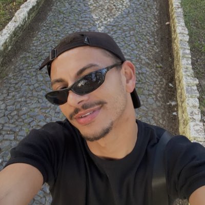 FigManinho's tweet photo. #NovaFotoDePerfil https://t.co/TXvWAOT93K