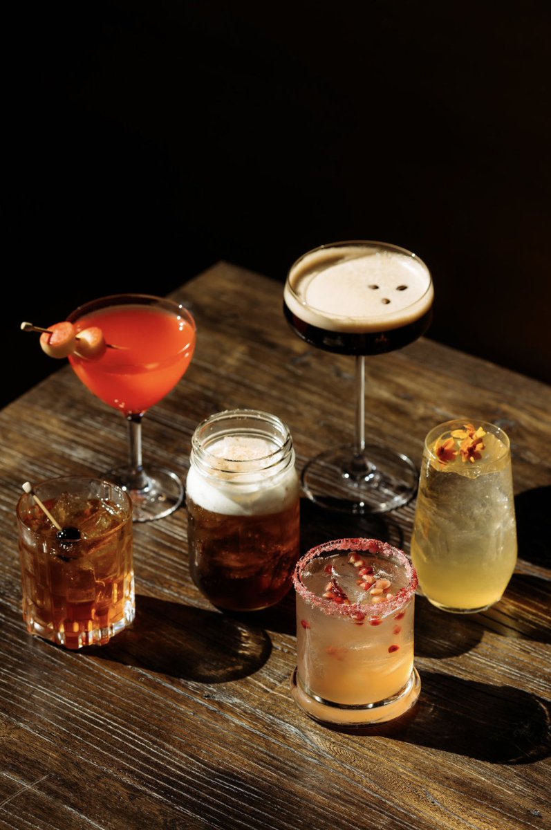 🍂🍹 New drink menus are here! Visit our Edina location (located in the @nolanmains building at @50thandfrance) and sip on new full-proof and no-proof favorites during Brunch daily (9am-2pm) or Afternoon Tea service on the weekends at 3pm.