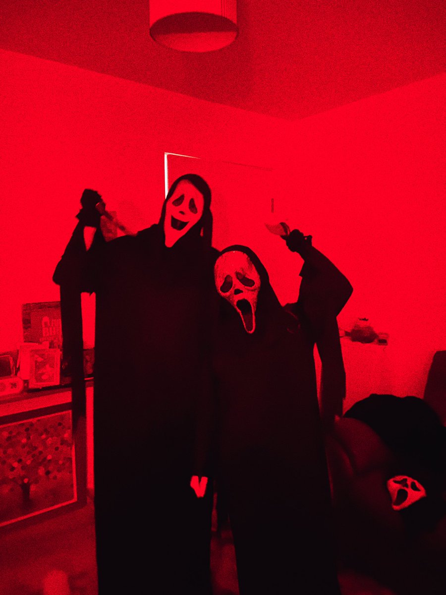 bubblegumvader's tweet photo. Happy Halloween 🎃 👻 https://t.co/7AgfNEP4ub