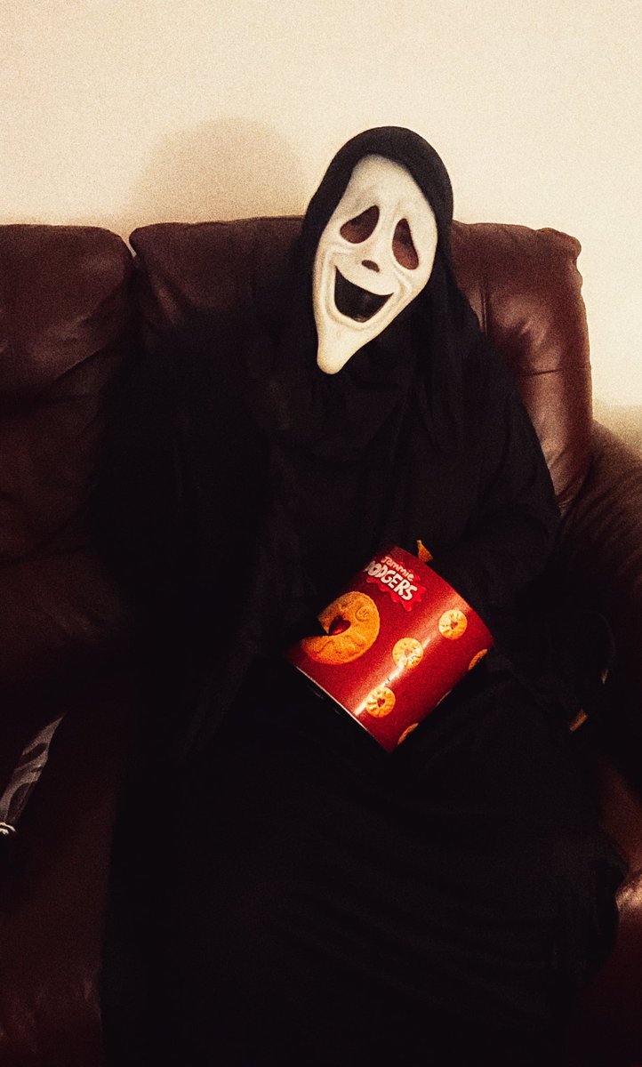 bubblegumvader's tweet photo. Happy Halloween 🎃 👻 https://t.co/7AgfNEP4ub