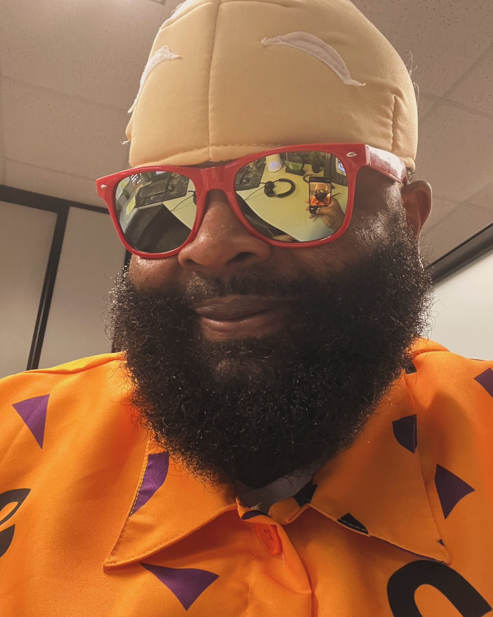 HD_Greene808's tweet photo. Office Master Roshi πππ
#masteroshi #DragonBall https://t.co/CAnPudLuJ6