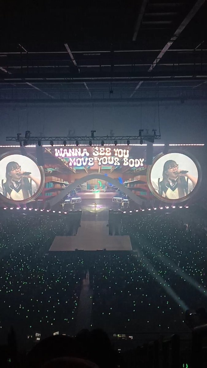 thx_yoo's tweet photo. 💚 My beautiful day, Happy JEONGYEON day 💚

#HappyJEONGYEONday #BloomingOfJeongyeon #누구보다_활짝_필_정연이의_생일날 https://t.co/mMGkyyDC0p