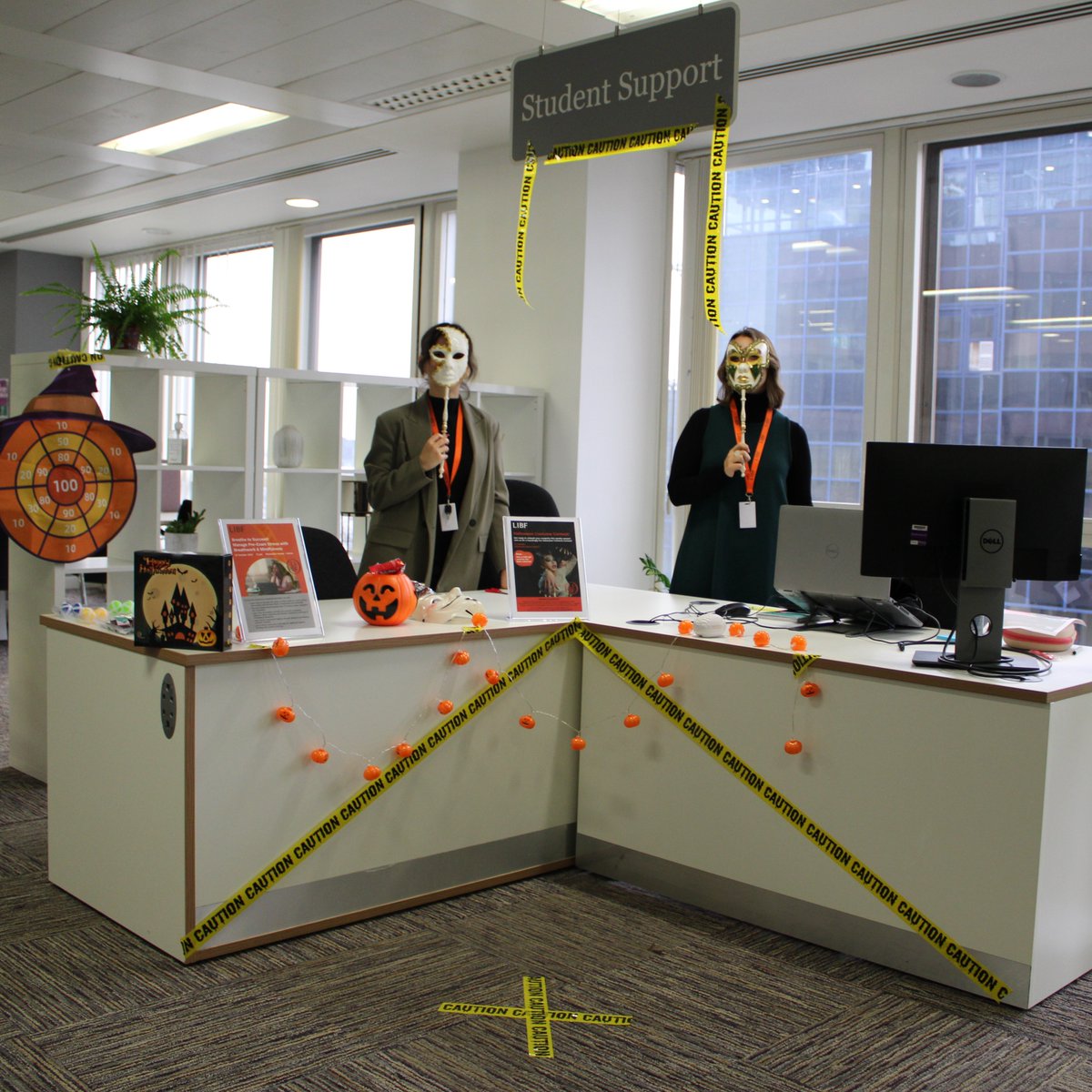 StudyLIBF's tweet image. Happy Halloween! 👻🎃 We were so happy to see so many of you at our Halloween party today!

Don&apos;t worry if you couldn&apos;t make it, we still want to hear all about your Halloween plans! Are you embracing Halloween with a fun costume or hiding from the trick-or-treaters?

#StudyLIBF