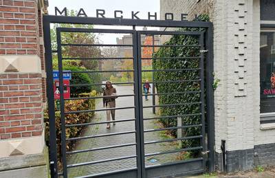 Openbaar of niet? Afgesloten steegje in het Ginneken leidt tot gemopper en gedoe dlvr.it/TFwrRf