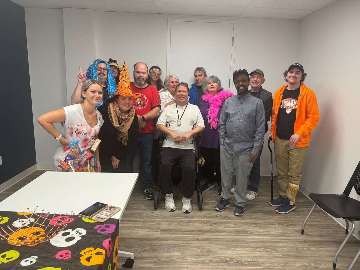 Today is October 31st, more famously known as #Halloween! From all of us at VCBIS, we wish you a Happy Halloween. However you’re choosing to mark the day: candy, costumes, or meeting with friends: we hope you have a safe and spooky #Halloween2024! 🎃👻