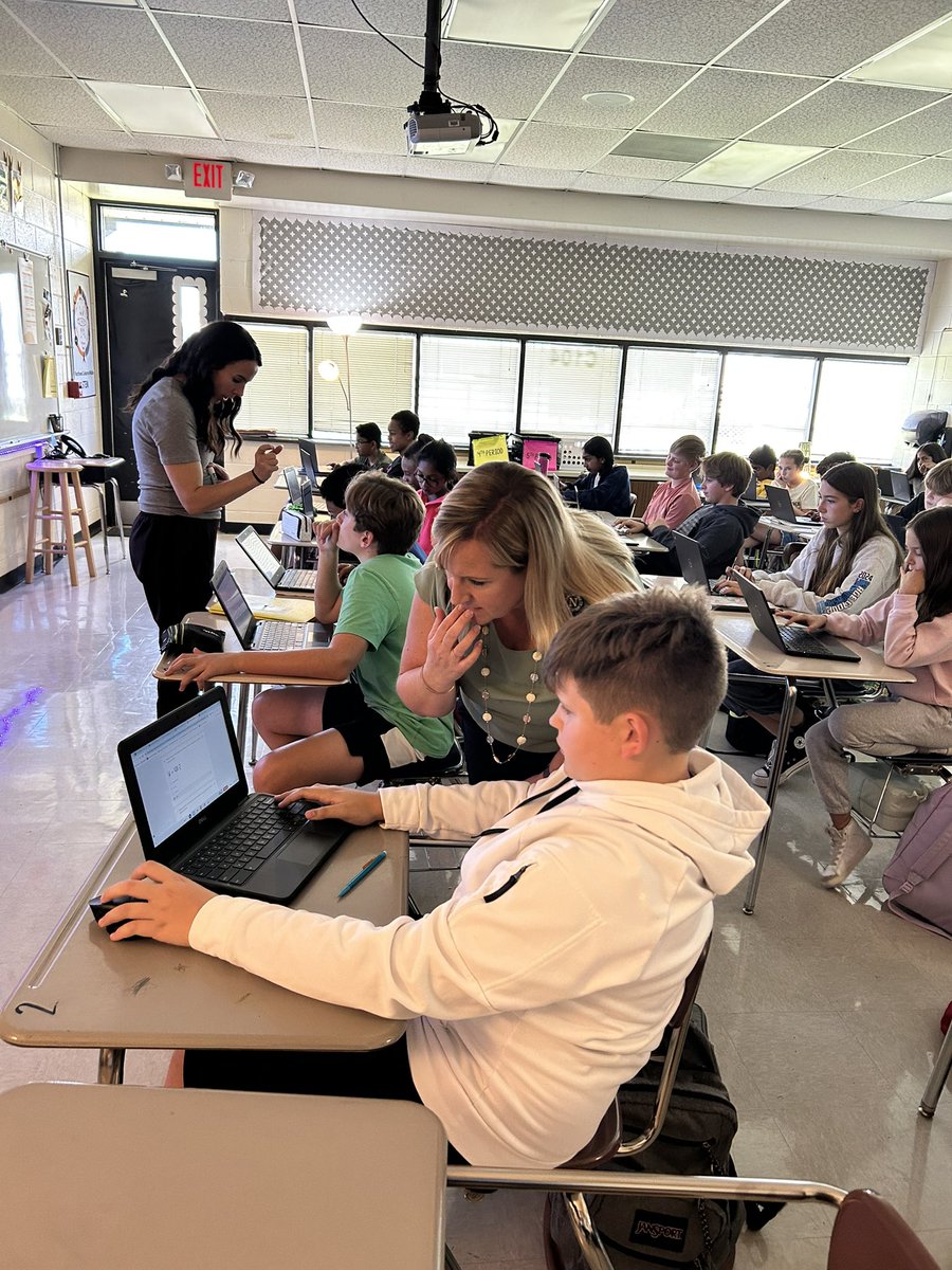 Courtlyn Reeves tweet media