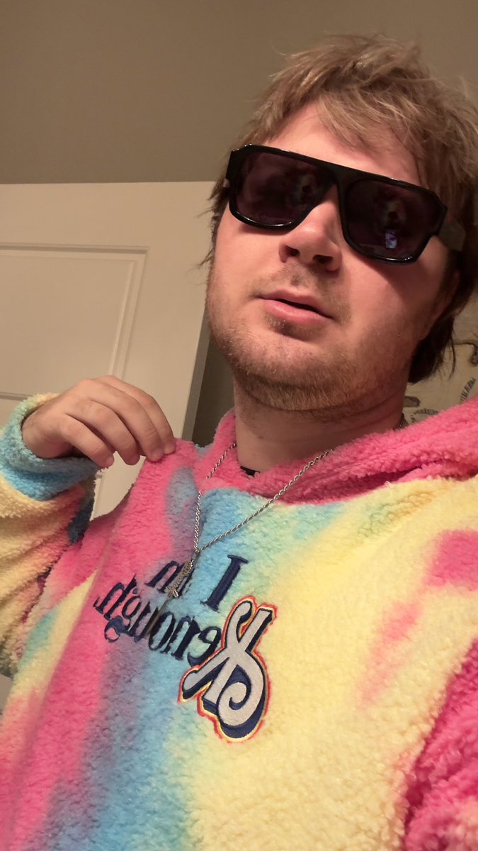 jacob ✰ ♡ tweet media