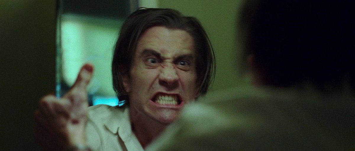 DiscussingFilm's tweet photo. 10 years ago today, ‘NIGHTCRAWLER’ released in theaters. https://t.co/5mDIFI4dNK