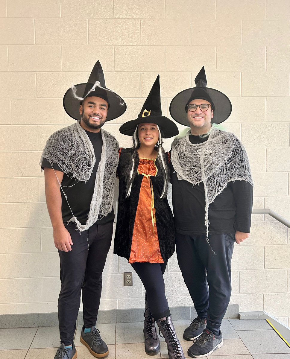 WITCHES BE CRAZY 
🧙‍♀️🧹🧙‍♀️🧹🧙‍♀️🧹
.
.
.
.
<a href="/MargueriteHCDSB/">St. Marguerite</a> 
<a href="/HCDSB/">Halton Catholic DSB</a> 
<a href="/OECTAProv/">Catholic Teachers</a> 
#Halloween
#halloween2024 
#halloweencostume
