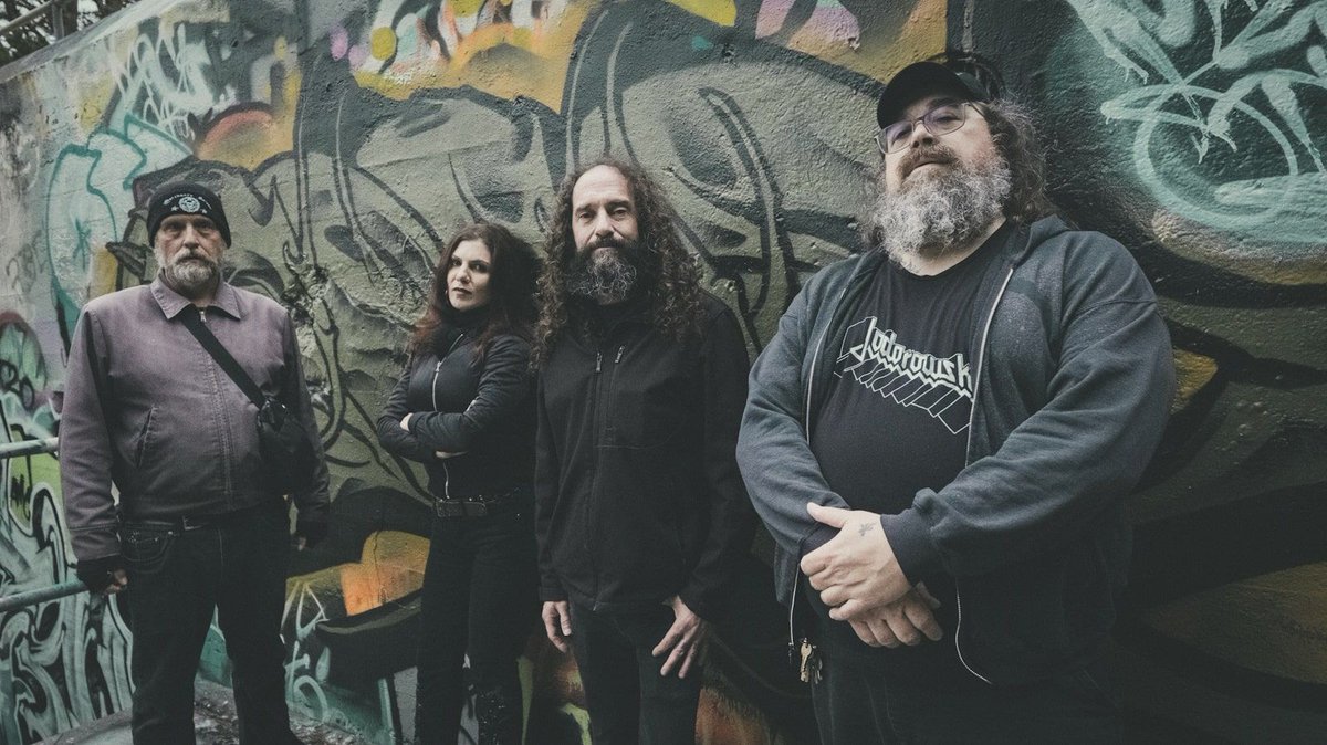 Sleepbomb premiere new #doom #postmetal opus via epic music video – <a href="/IDIOTEQ/">IDIOTEQ</a>

<a href="/sleepbombSF/">sleepbomb</a> is set to unveil their new single ‘The Basement Is The Safest Place’ as they open pre-orders for their forthcoming LP, ‘The Sleeping Dead,’ due out January 24, 2025

idioteq.com/sleepbomb-prem…
