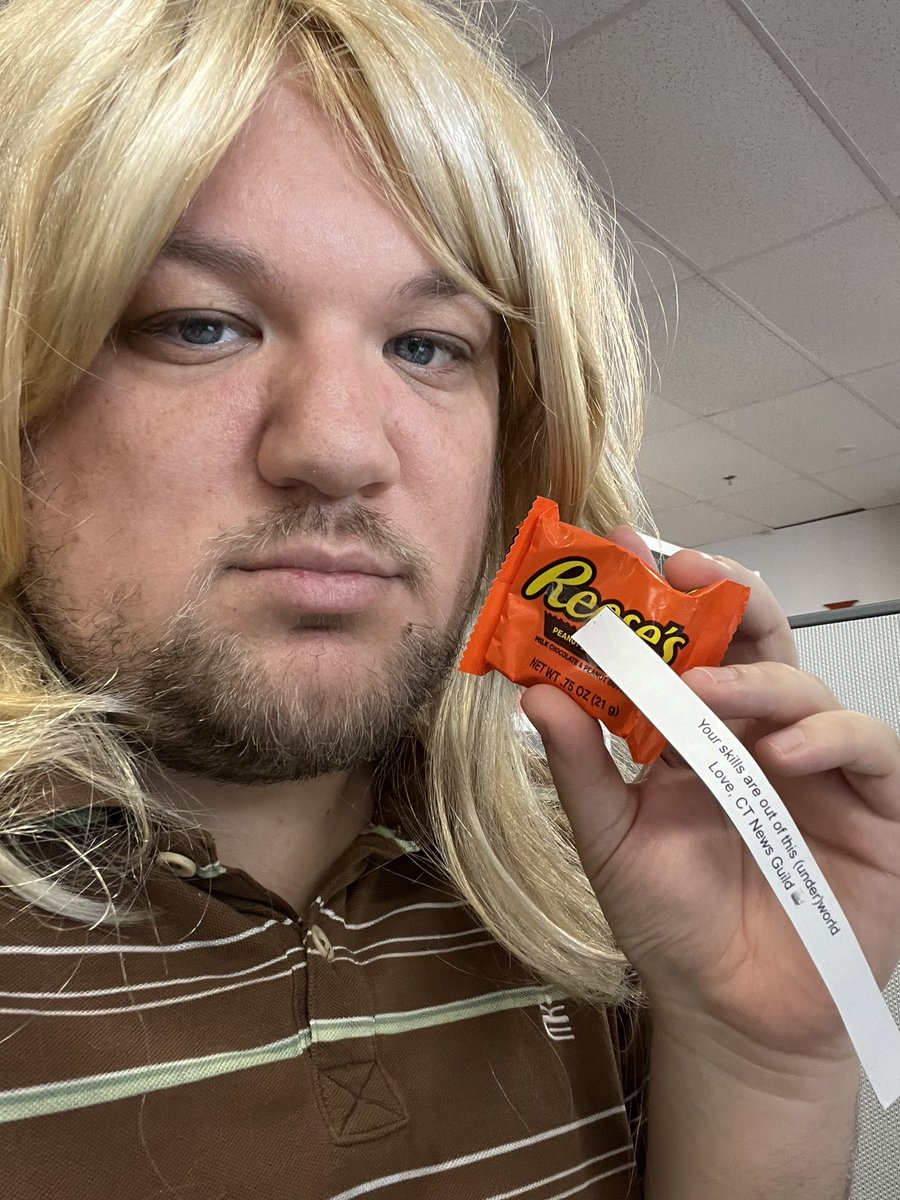 brizahn's tweet photo. Stay spooky out there 👻 https://t.co/idjRtgiQX8
