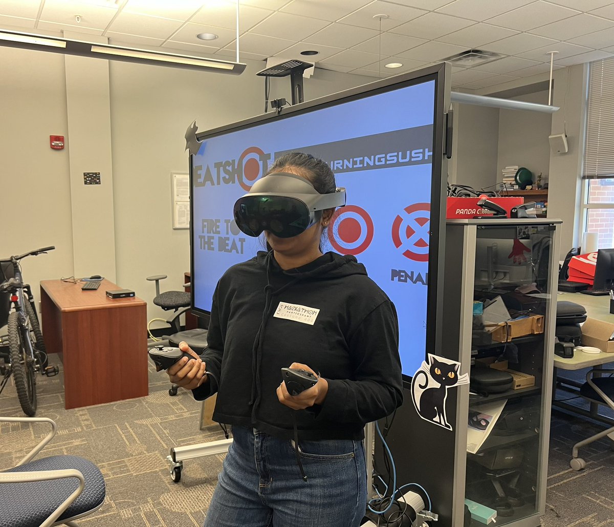 Yasasi (@yasasi_abey) on Twitter photo We are demonstrating our latest eye tracking research at trick-or-research event in the <a href="/NirdsLab/">nirds-lab</a> 🎃👻👀
#tor2024 #halloween2024 <a href="/WebSciDL/">WS-DL Group, ODU CS</a> <a href="/oducs/">ODU Computer Science</a> <a href="/ODUSCI/">ODU College of Sciences</a> We are demonstrating our latest eye tracking research at trick-or-research event in the <a href="/NirdsLab/">nirds-lab</a> 🎃👻👀
#tor2024 #halloween2024 <a href="/WebSciDL/">WS-DL Group, ODU CS</a> <a href="/oducs/">ODU Computer Science</a> <a href="/ODUSCI/">ODU College of Sciences</a>