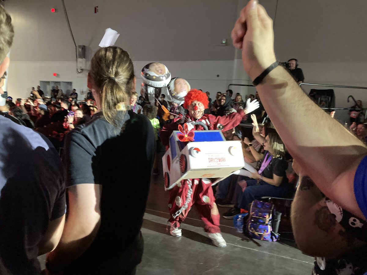 ZendikarNPS's tweet photo. I can now share with you that I created Mark Rosewater��s clown car for Game Knights Live Las Vegas! It was challenging and put my cosplay crafting skills to the test! So happy to see how it all turned out! https://t.co/0WvW00BHVM