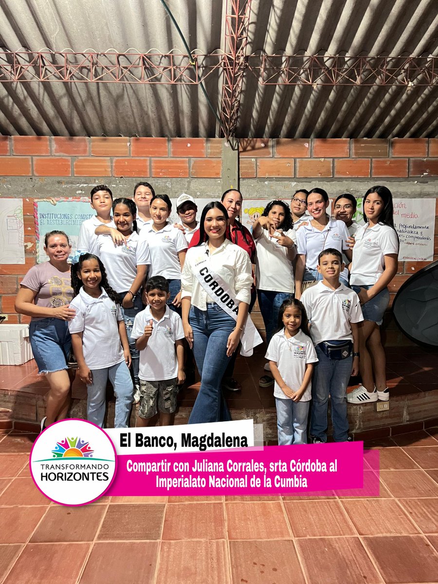FThorizontes's tweet photo. #YoDonoSonrisas : Juliana Corrales, srta Córdoba al 28° #ImperialatoNacionalDeLaCumbia , brindó un compartir a 40 niñas y niños del Barrio Trino Luna de #ElBanco, demostrando una vez más su compromiso con la labor social y con promover este importante certamen. https://t.co/0iNqsv0ueY