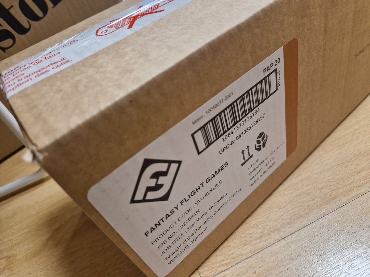 Este finde se viene un buen follón para los amantes del cartón fino... 

Presentaciones de "El Ocaso de la República" para tod@s 🔥🔥🔥

Menuda expansión molona tenemos entre manos. 

#SWU #TCG #twilightoftherepublic
<a href="/UnlimitedFFG/">Star Wars: Unlimited by FFG</a>