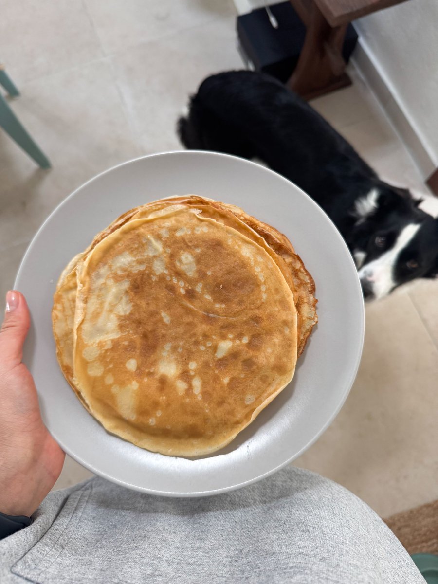 илона, через і tweet media