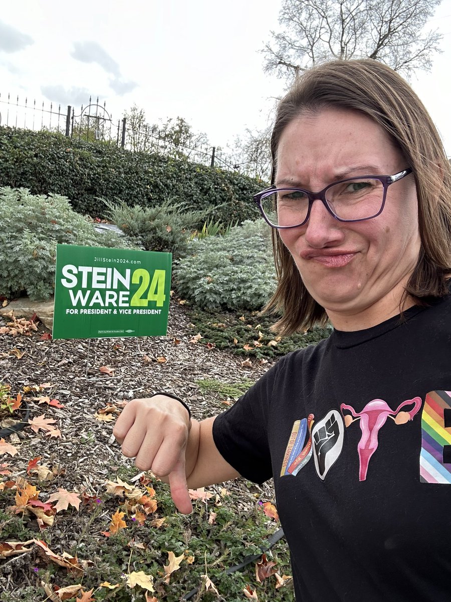 KGreenMD's tweet photo. Don’t waste your vote on Jill Stein. This doctor 👩⚕️ supports @KamalaHarris for President!
#DoctorsForHarris
#DoctorsForDemocracy https://t.co/fSQwtmcda1