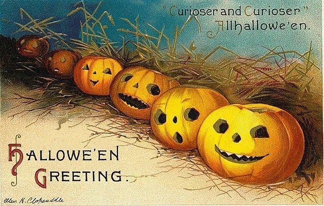 USAAttic's tweet photo. HAPPY HALLOWEEN! https://t.co/qbz3NNvEsT