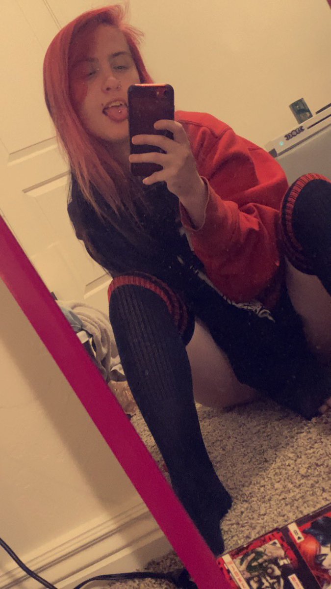 DrgnPrncxss's tweet photo. Don’t miss out😈
#Onlyfans #adultadvertising #Slut #Fansly #sexy #porn https://t.co/03SVeO2Uz3