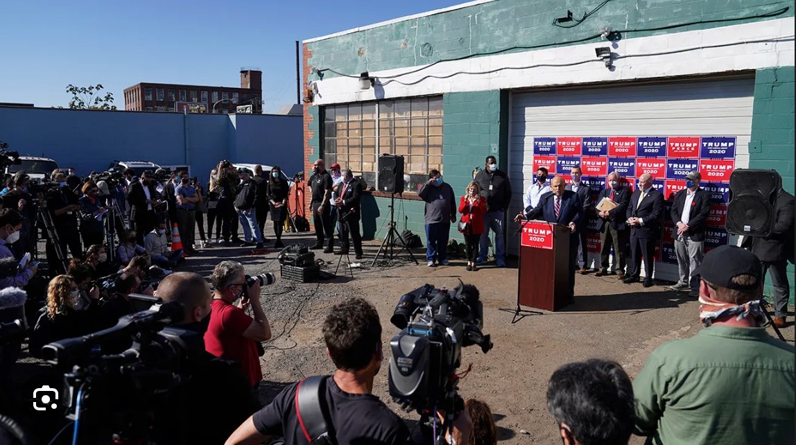 Hver framkvæmdi betur? Samfó í Bónus á Egilsstöðum eða Rudy á 4 Seasons Total Landscaping?