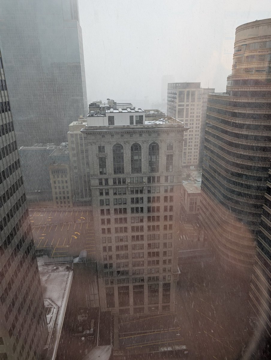 Kloppocalypse's tweet image. It was 80° on Tuesday