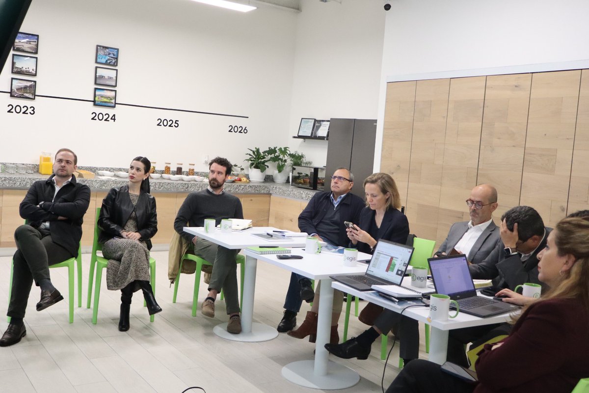 Cámara de Comercio e Industria France México tweet media