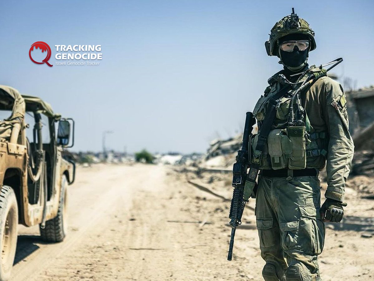 trackingisrael's tweet photo. Images published by Israeli photographer Eugene Levit, embedded with the occupation army, depict the takeover of displaced Palestinians' homes in Khan Yunis. https://t.co/yB6UvliQgw