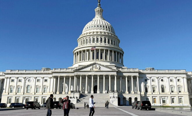 🚨🚨🚨🚨🚨
Le Congrès US intime à Macron d’arrêter de menacer la paix

Du jamais vu, le Congrès USA intime à Macron d’arrêter de menacer la paix dans le monde, par ses déclarations inopportunes, son opposition farouche à l’égard d’Israël qui ne fait qu’encourager l’Iran des