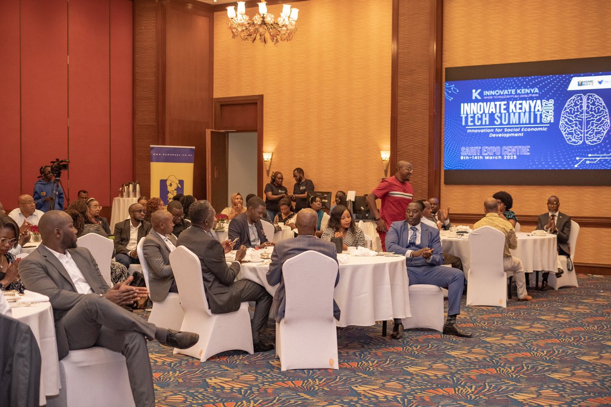 BrianGeorgeKE's tweet photo. Nimewaambia leo nlikua nimeenda kuwatafutia 2k urgently😅🤷🏾♂️? Makosa ni yangu! I moderated the launch of Innovate Kenya Tech Summit at Serena Hotel by @ViffaConsult and @HomeboyzPLC Group! See you next year in March for the Summit😀
#GlobalModerator #WorldClassMC https://t.co/n2EQewIYi9