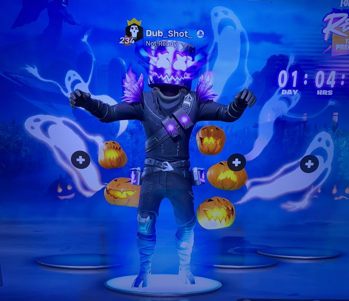 DubSh0t's tweet photo. Happy Halloween from DubShot. Stay safe today! # Fortnite #DubsforDays https://t.co/48WRG8m703