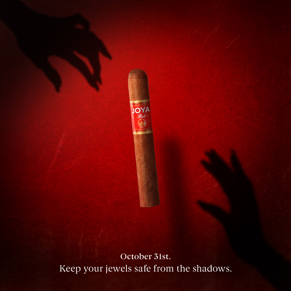 joyacigars's tweet photo. This Halloween, donβt let anything come between you and your favorite cigar. Protect your jewels and savor every moment. π₯
Happy Halloween Amigos! π
#JoyaCigars #JoyaRed #Halloween #ForThoseInTheKnow https://t.co/12piM6fTaP