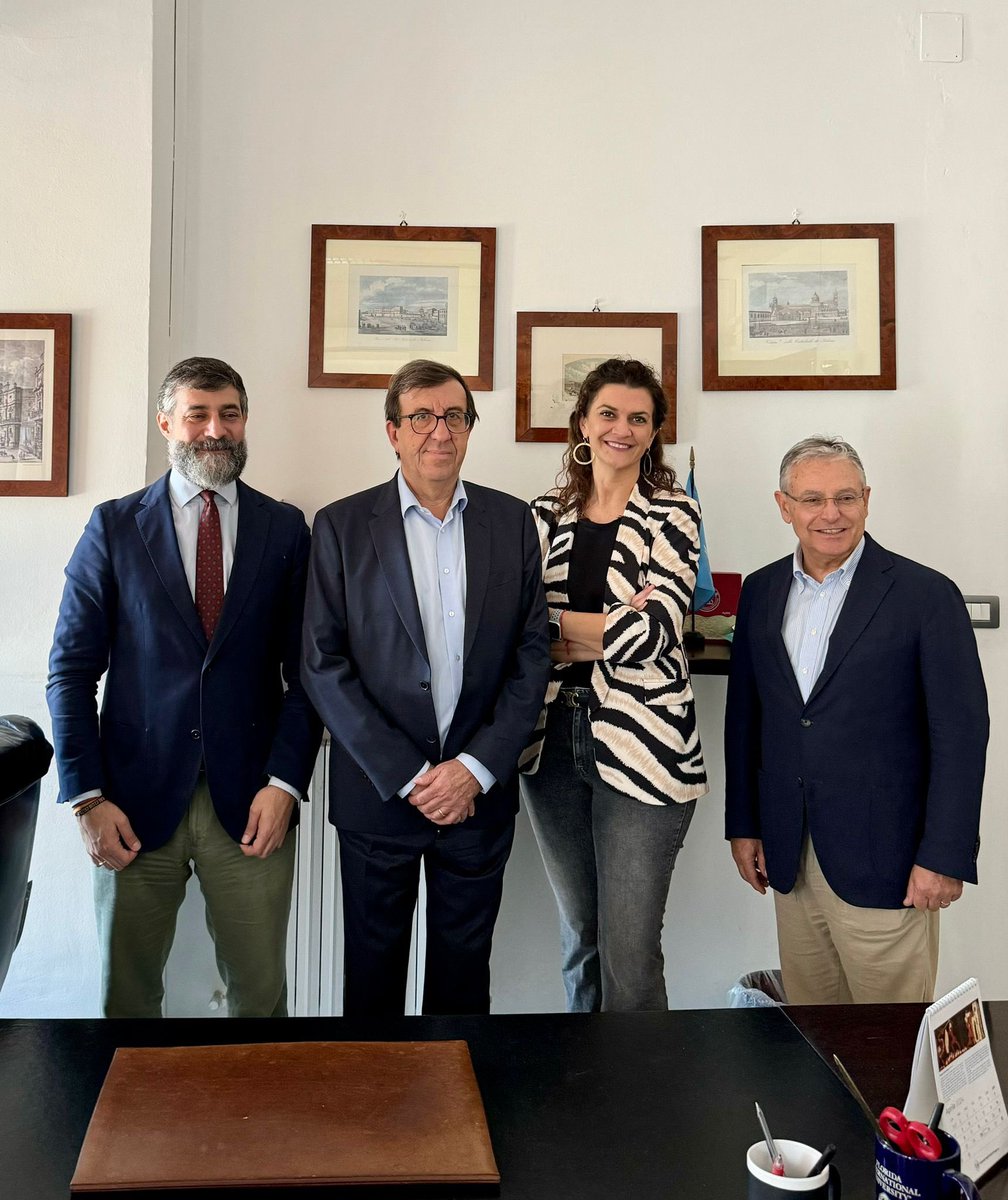 Red.AEDEM tweet media