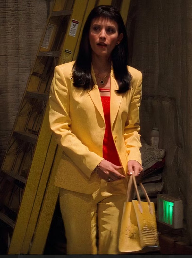 Déjà voodoo

Gale Weathers (Courteney Cox) in Scream 3
Halloween 2024