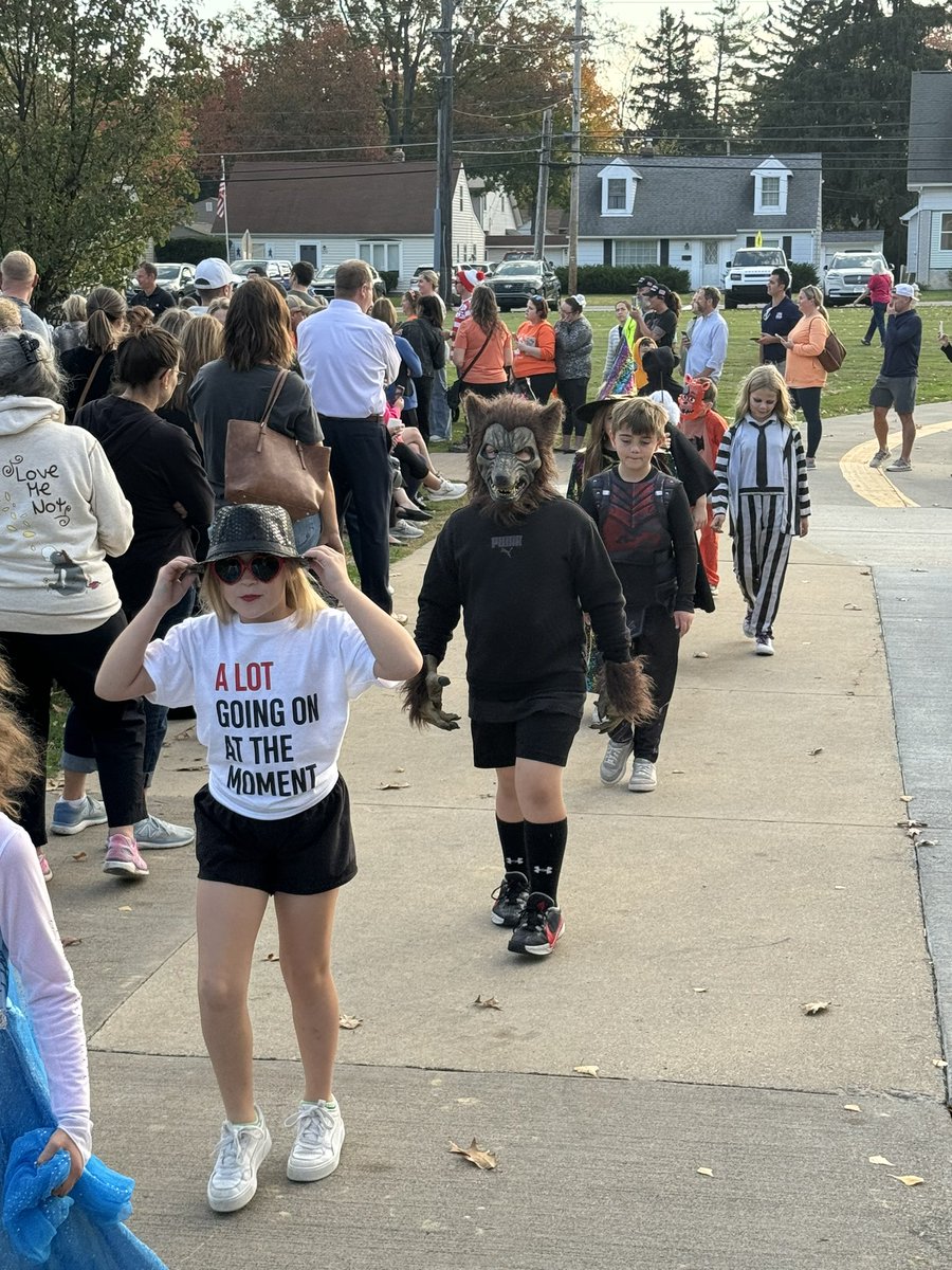 ALEastview's tweet photo. Happy Halloween 🎃 👻 https://t.co/PTvVE7Yjkb