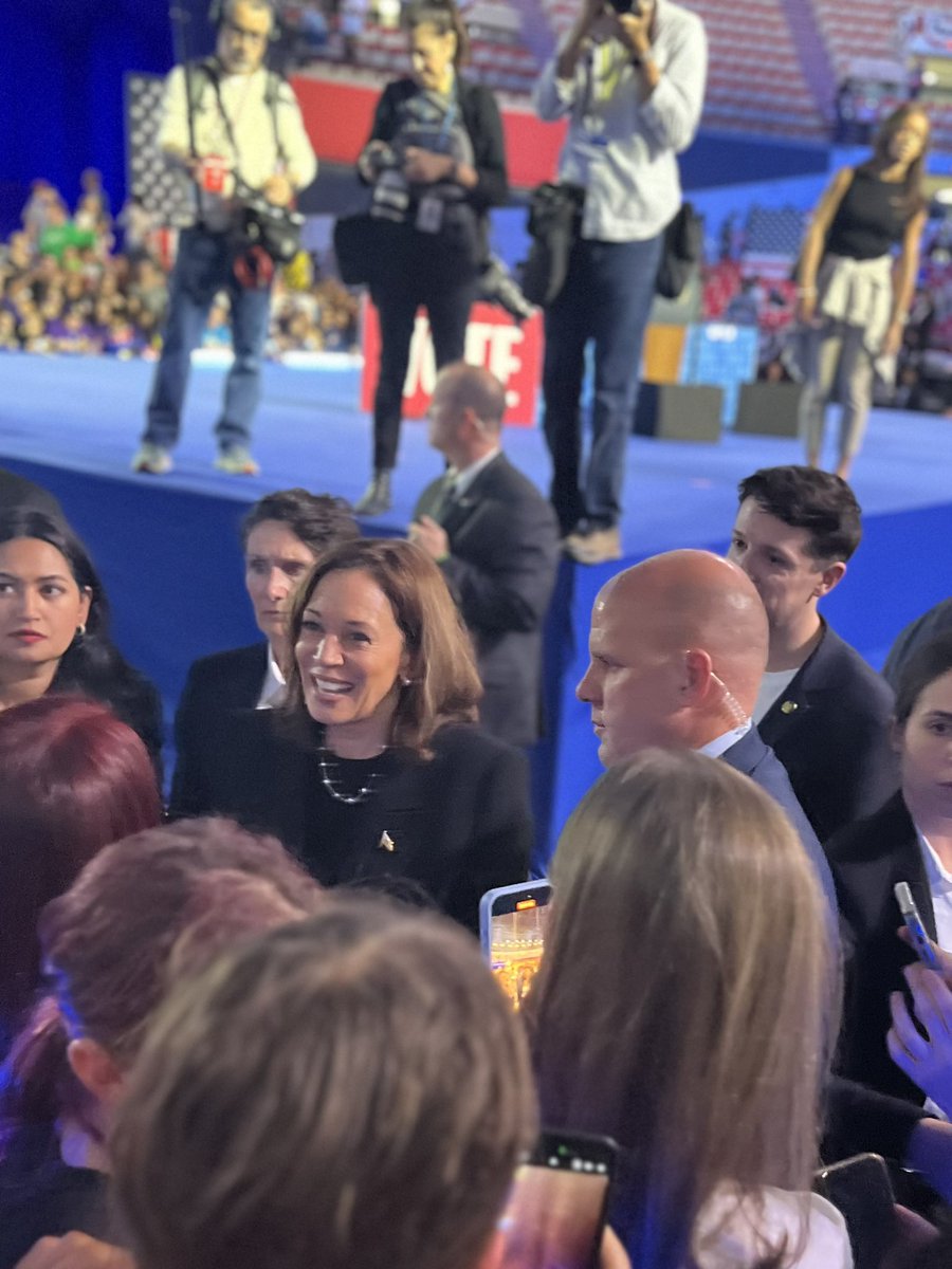 samevns's tweet photo. Had a blast at the Madison, WI Harris rally last night. Your vote matters! Make a plan and VOTE. Fellow Wisconsinites find out more about voting here https://t.co/AQRiWggjYZ @KamalaHarris @Tim_Walz https://t.co/GxDIVaXoZR