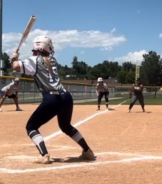 ExtraInningSB's tweet image. 💪 Resilience in action! After a long journey overcoming a labrum tear, Madison Whitley is back on the field stronger than ever. Catch her inspiring comeback story and how her team &amp;amp; family kept her motivated every step of the way! 🥎 @2026Madisonw

🔗: loom.ly/0b60wL8