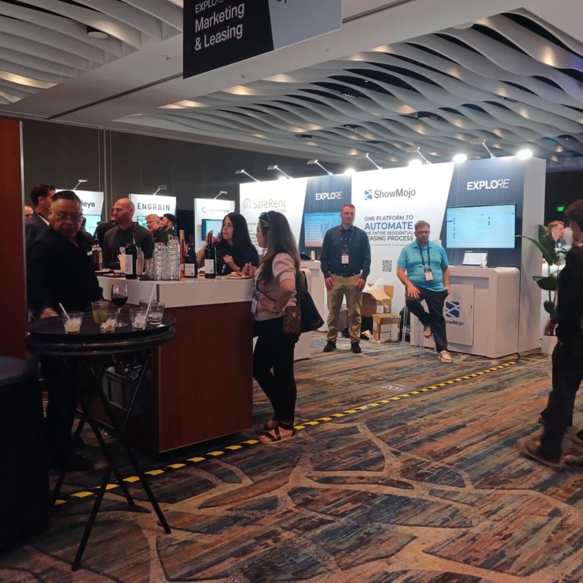 ShowMojo tweet media