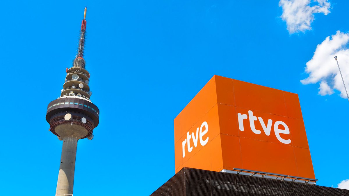 VOXpEspana's tweet photo. ‼️ VOX llama a boicotear RTVE tras el asalto del Gobierno a la televisión pública:

"APAGA RTVE" https://t.co/EkrhlNVVde