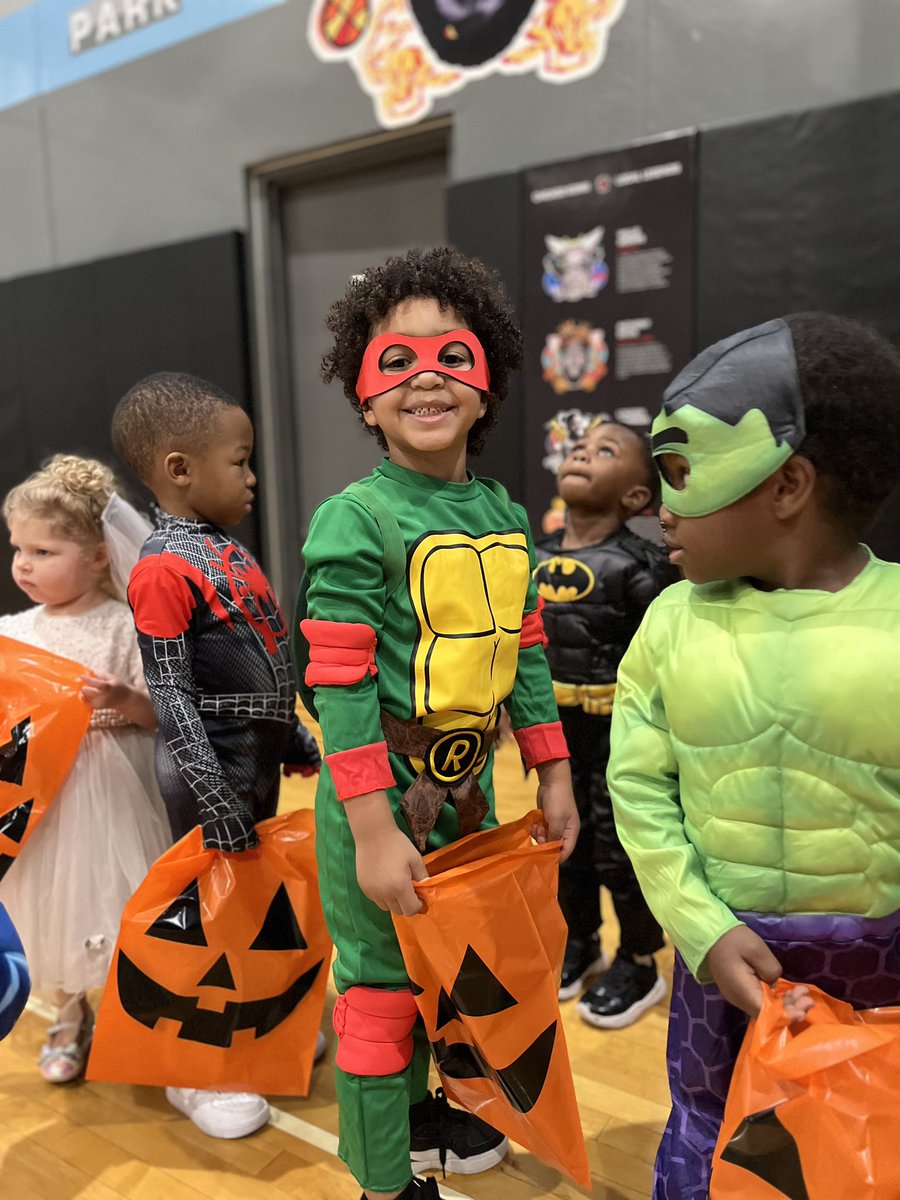 Breakthrough tweet media