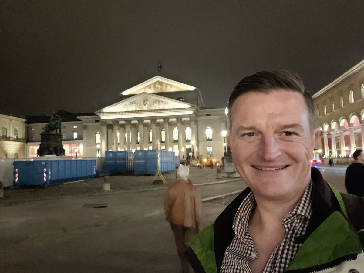 Gavin Dixon tweet media