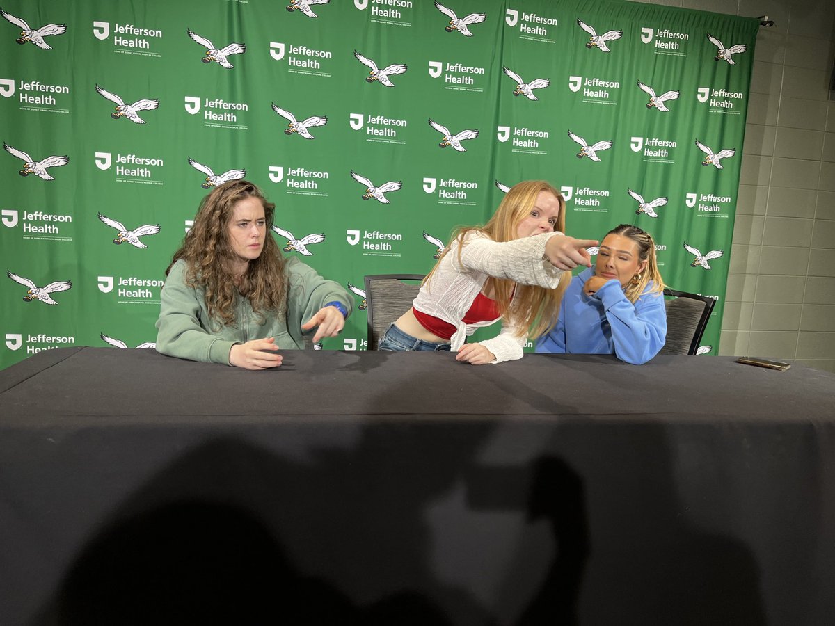Amy getting into the role in the press conference room at the Philadelphia Eagles stadium tour …