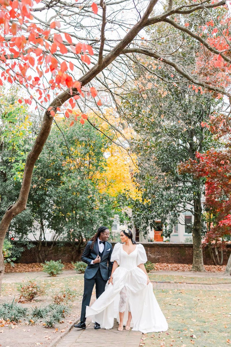 SMH_ATELIER's tweet image. "Experience the best-fitting tuxedo rental service at Sean M Horton Atelier! 👔✨ Whether it’s for your wedding day or a special event, we ensure you look sharp and feel confident. Let’s make your moment unforgettable! 💍❤️ #TuxedoRental #BestFit #SeanMHortonAtelier