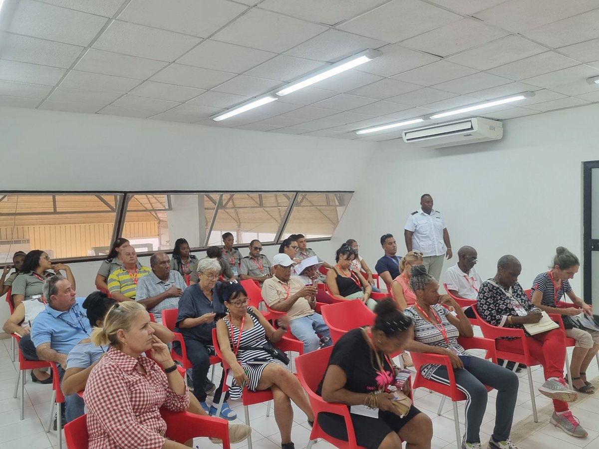 La Aduana Control Mercantil asegura el funcionamiento de la 40 Edición de la Feria de la Habana en Expocuba. #FronteraSegura #AduanadeCuba