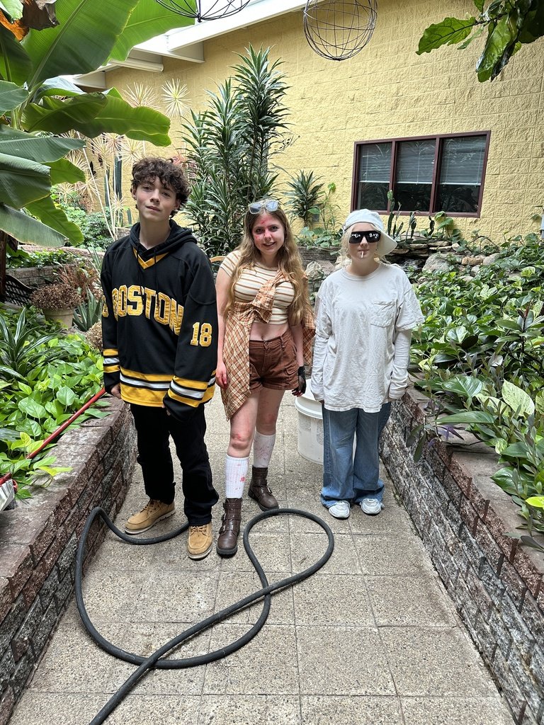 bigfooths's tweet photo. Celebrating in their spooky fashion 🎃, Big Foot High students dress up in variety of Halloween costumes. What is your favorite Halloween tradition? https://t.co/QauVOQmFyn