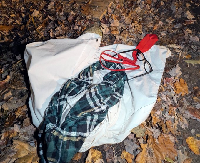 Happy Halloween  Shit got wild by the bonfire last night. watch for the video to drop later today https://t<a href="/tag/manyvids"class="tags"><span>&#35;manyvids</span></a>