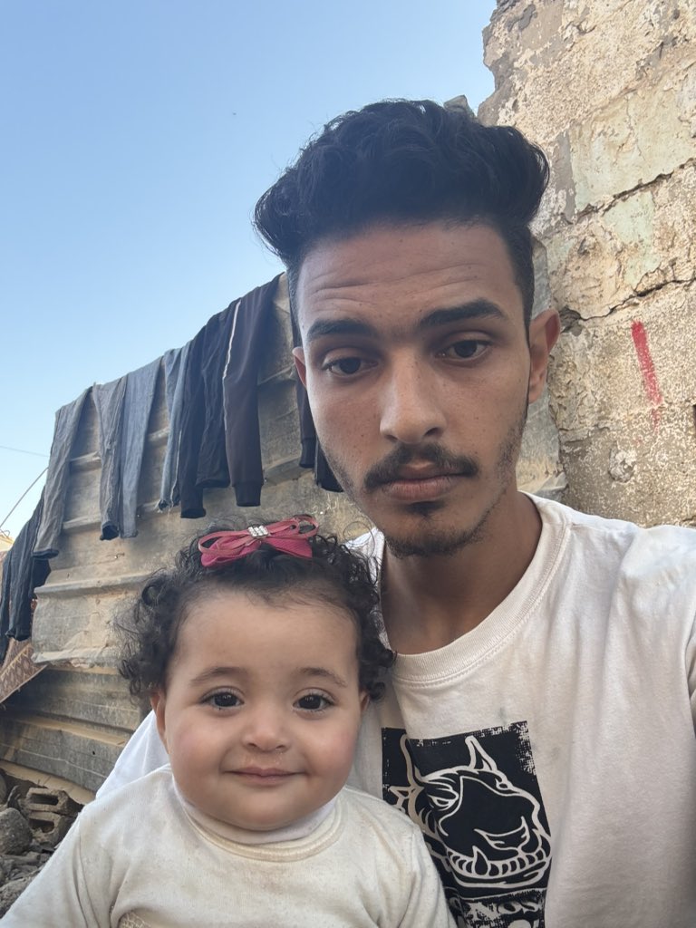 All7m_Mahmou14d's tweet photo. PLEASE DON'T SKIP ME :((

My account has been restricted, 
So, my gfm doesn't appear to everyone! 
Please support my family gfm !!
by sharing and quoting and donating 💔🙏🏻🚨

Please, Leave a comment 🇵🇸 or 🍉
https://t.co/jKqehP7G65 https://t.co/nyC7vCP534