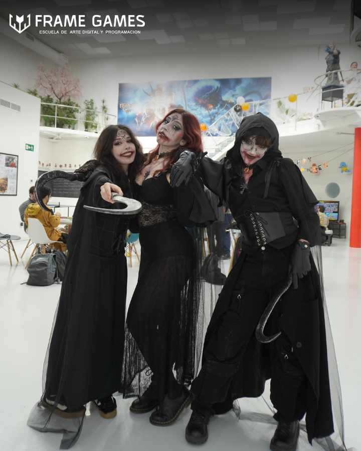 Frame__Games's tweet photo. Halloween en Frame Games, simplemente increíble 🔝🎃✨
#halloween #framegames #castanyada https://t.co/1ZyjYSrBIp
