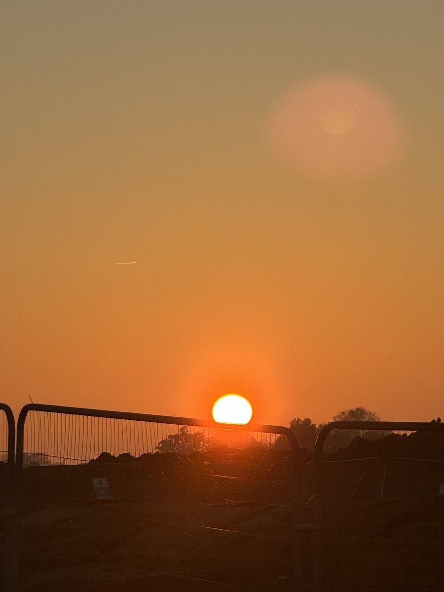 jody04138434's tweet image. #settingsun