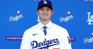 ZebulonHar25336's tweet photo. World Series: Dodgers\ Shohei Ohtani fans take over Los Angeles

Ohtanis home town celebrates Dodgers victory,Freeman puts Dodgers on brink of World Series win.
World Series 2024: Yankees v Dodgers - five talking points

https://t.co/w54jENo6y0

Wisconsin Shapiro https://t.co/1VrDFm1scl